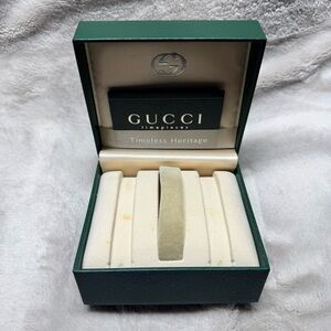 GUCCI Green Watch Box + Booklet 4.60x4.20x2.75 inches